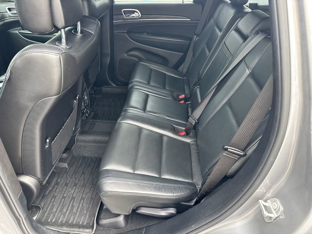 Used 2020 Jeep Grand Cherokee Limited w/ Luxury Group II image 20