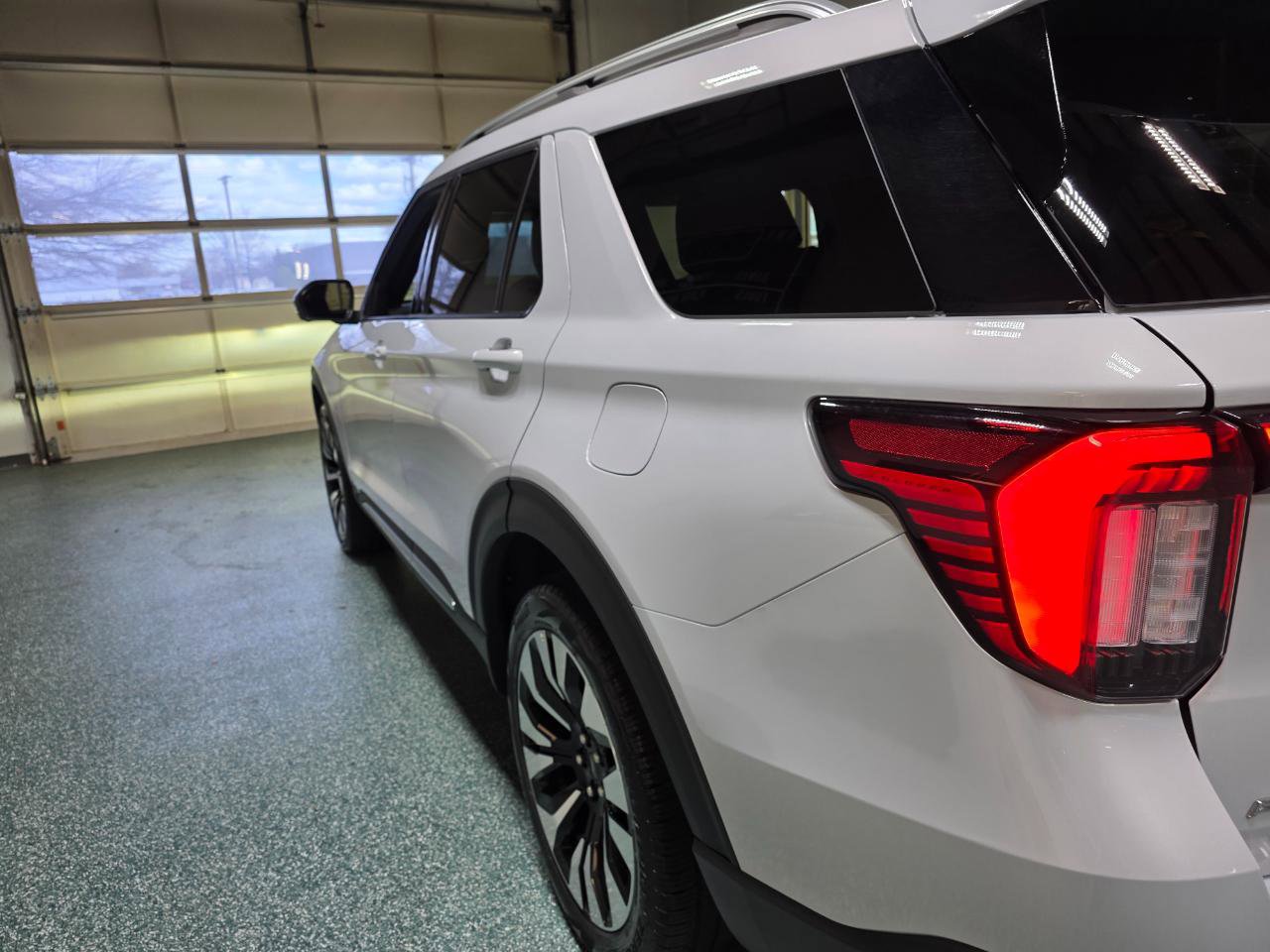 Used 2025 Ford Explorer Platinum w/ LUX Leather Package image 10