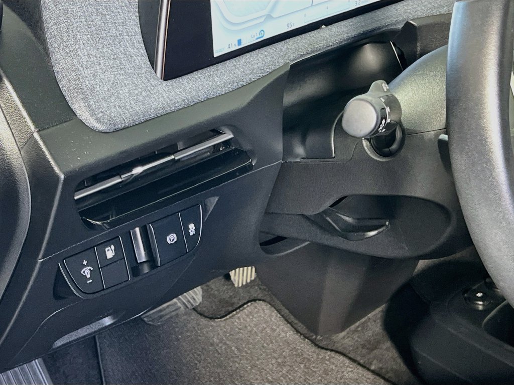 Certified 2023 Kia EV6 Light RWD image 11