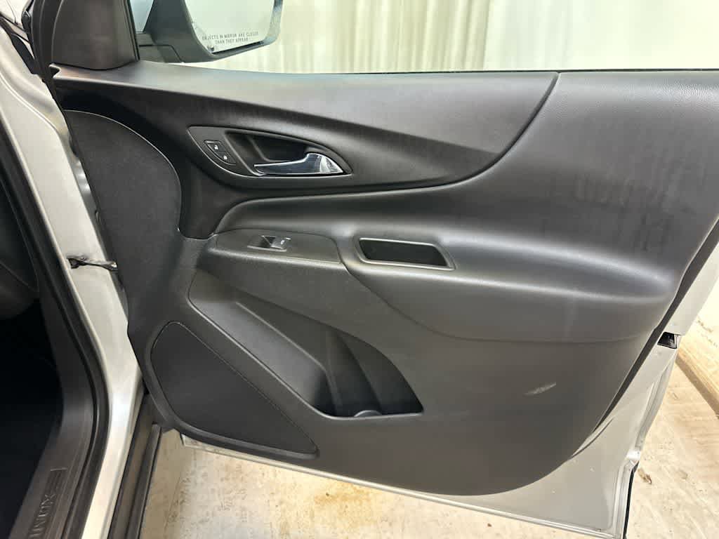 Used 2022 Chevrolet Equinox LT AWD/4WD image 28