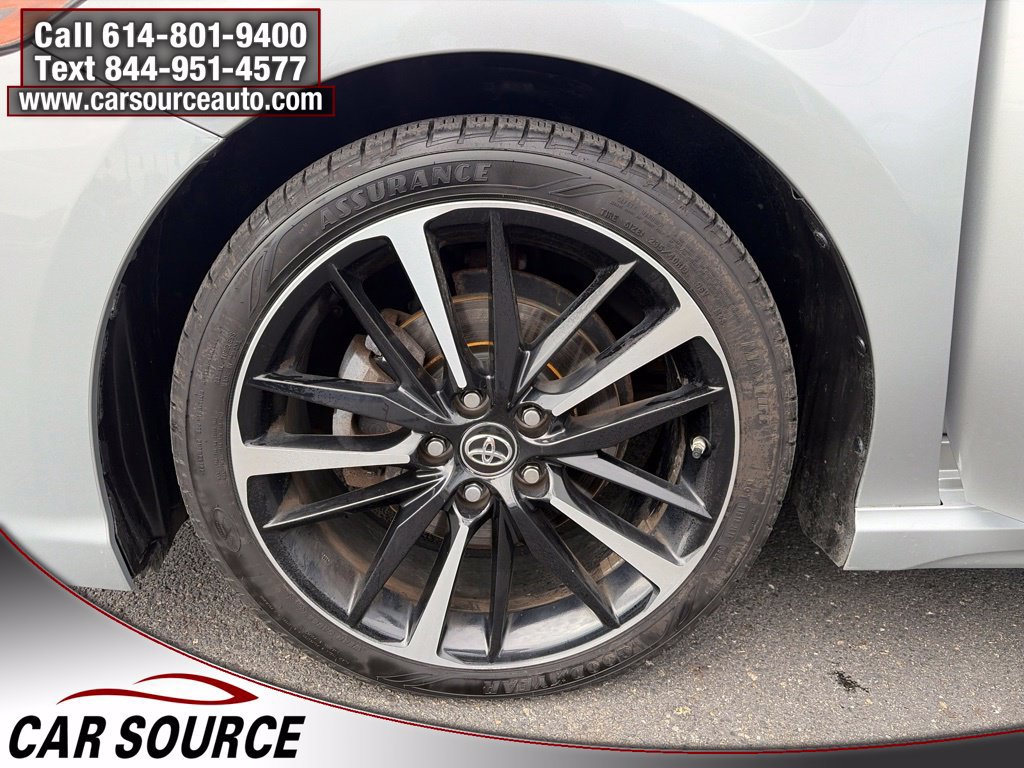 Used 2018 Toyota Camry XSE FWD image 23