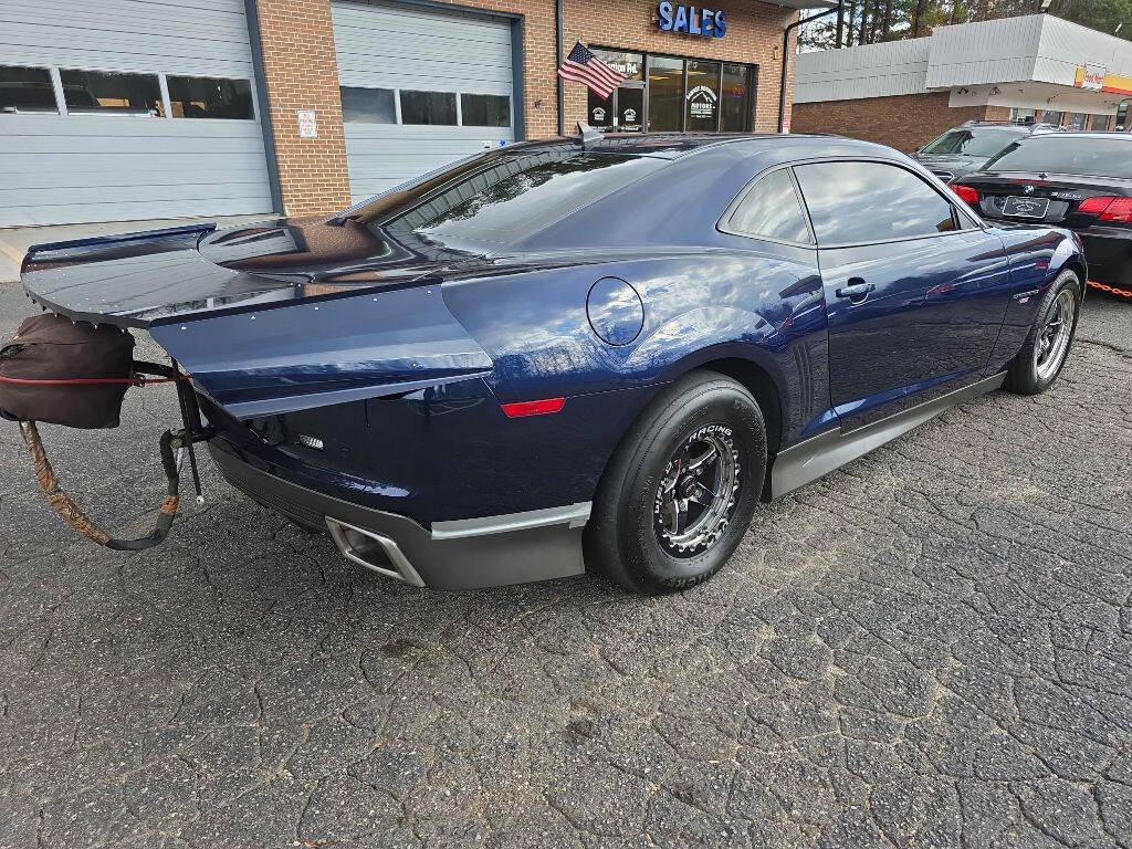 Used 2010 Chevrolet Camaro SS w/ LPO, Ground Effects Package image 2