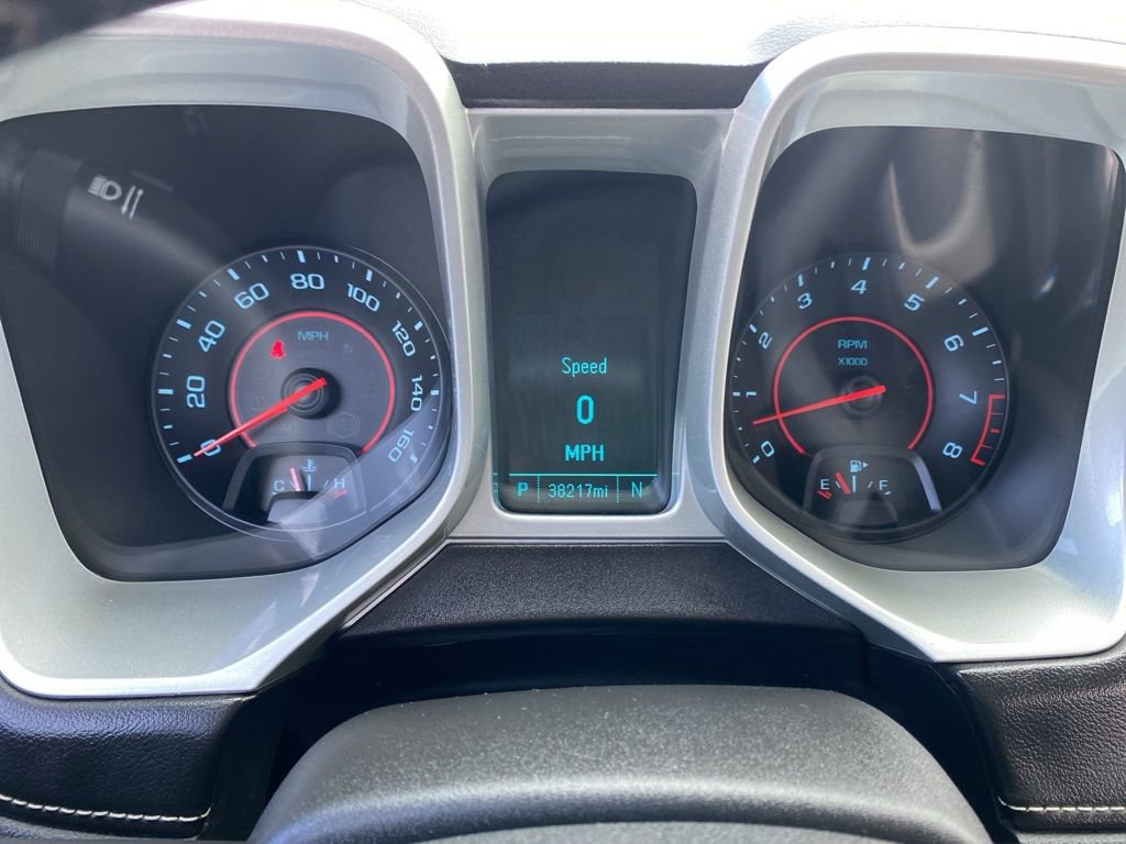 Used 2015 Chevrolet Camaro LT image 20