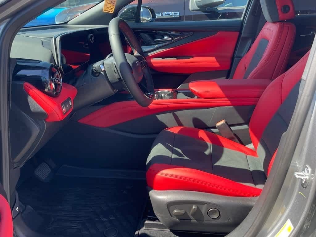New 2025 Chevrolet Blazer EV RS RWD image 10