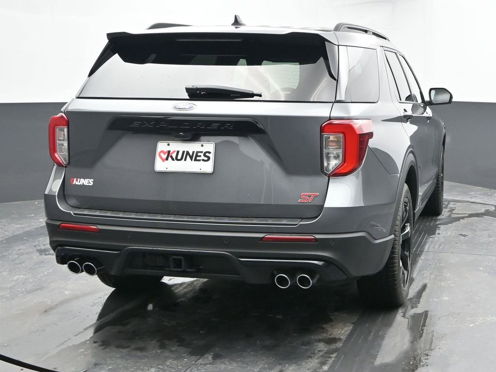 Used 2024 Ford Explorer ST w/ Equipment Group 401A image 10
