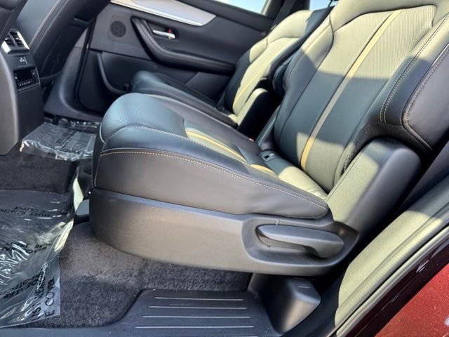 Certified 2025 MAZDA CX-90 3.3 Turbo S w/ Premium Package image 11