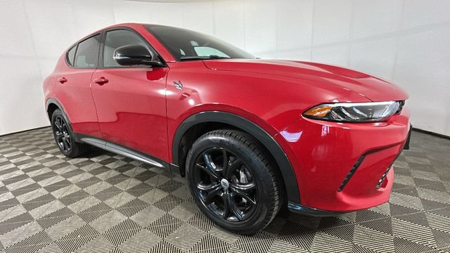 Used 2024 Dodge Hornet R/T w/ R/T Blacktop Package AWD/4WD video 2