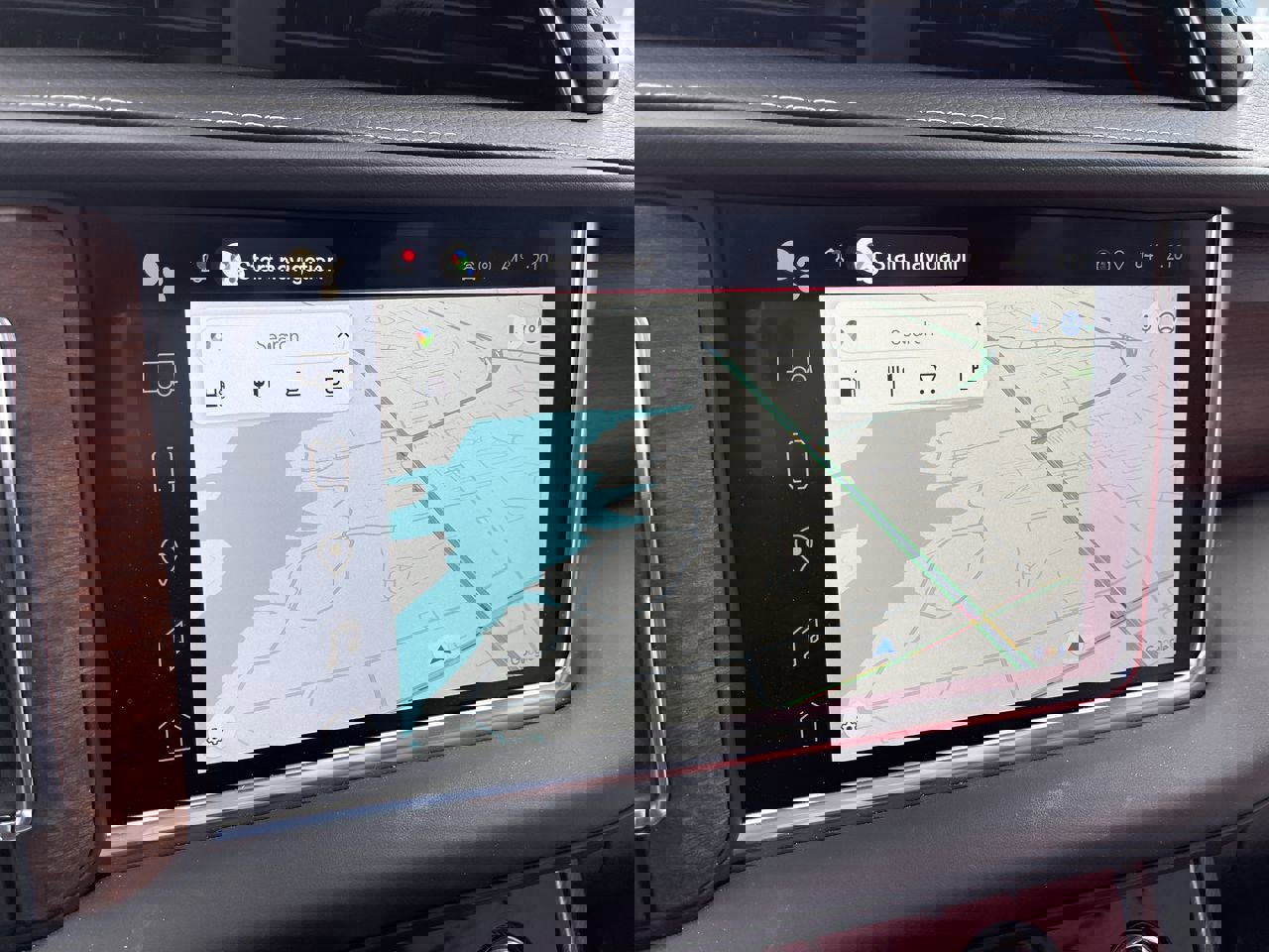 Certified 2024 GMC Yukon Denali Ultimate image 14