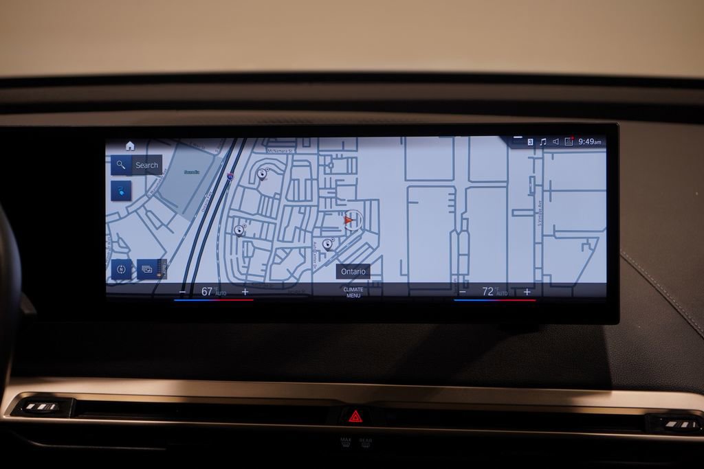 Used 2023 BMW iX xDrive50 image 12
