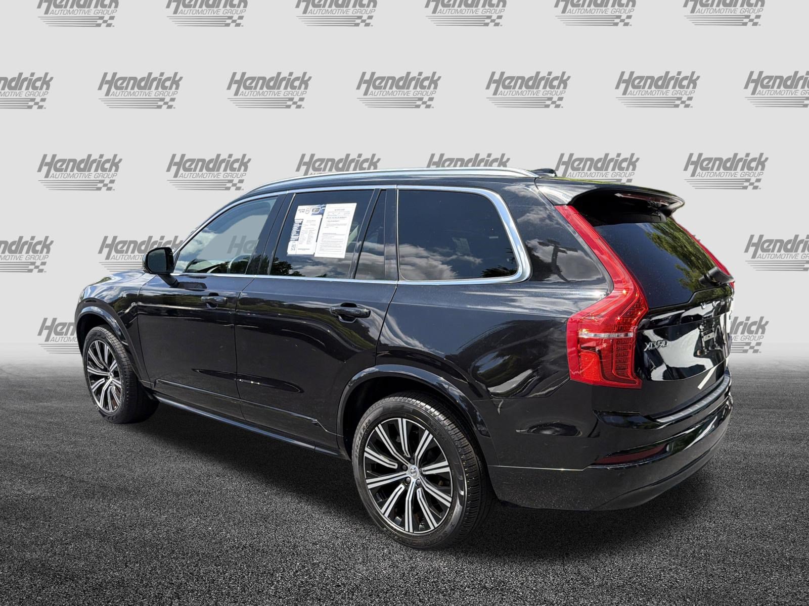 Certified 2023 Volvo XC90 B5 Core w/ Protection Package Premier AWD/4WD image 8