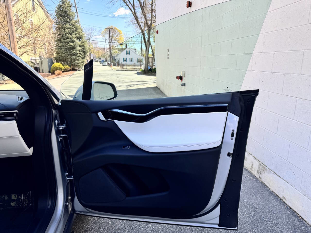 Used 2017 Tesla Model X 100D AWD/4WD image 20