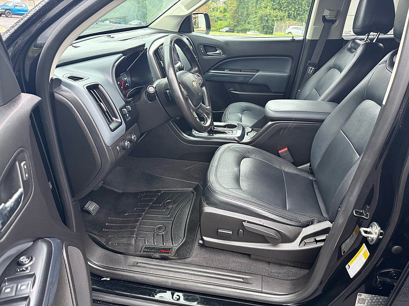 Used 2019 Chevrolet Colorado Z71 w/ Z71 Midnight Edition AWD/4WD image 9