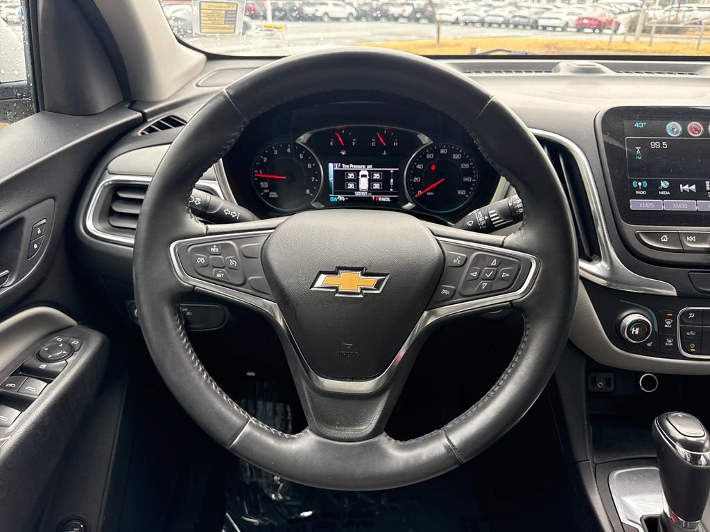 Used 2018 Chevrolet Equinox LT w/ Sun & Infotainment Package image 18