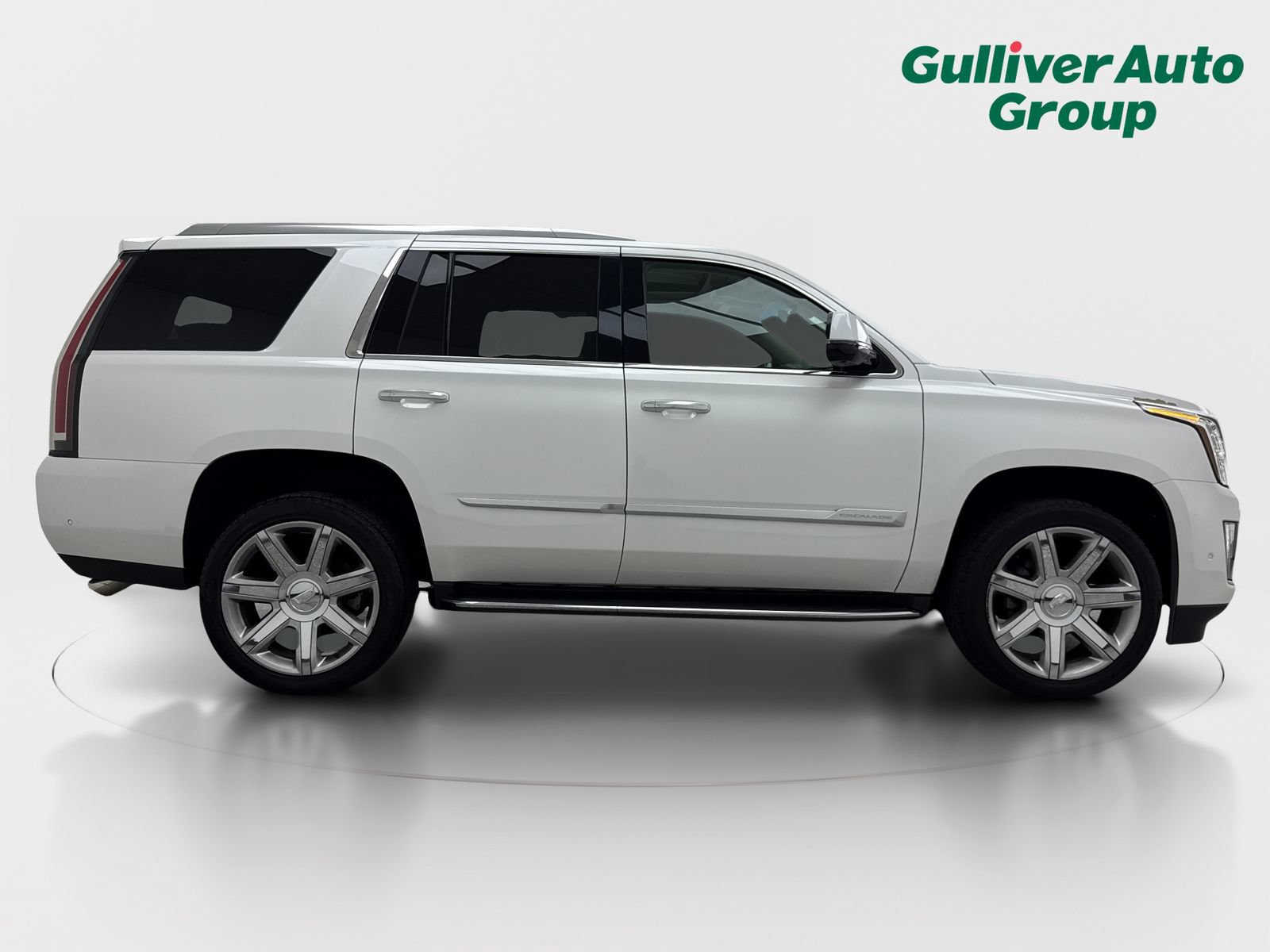 Used 2018 Cadillac Escalade Luxury RWD image 10