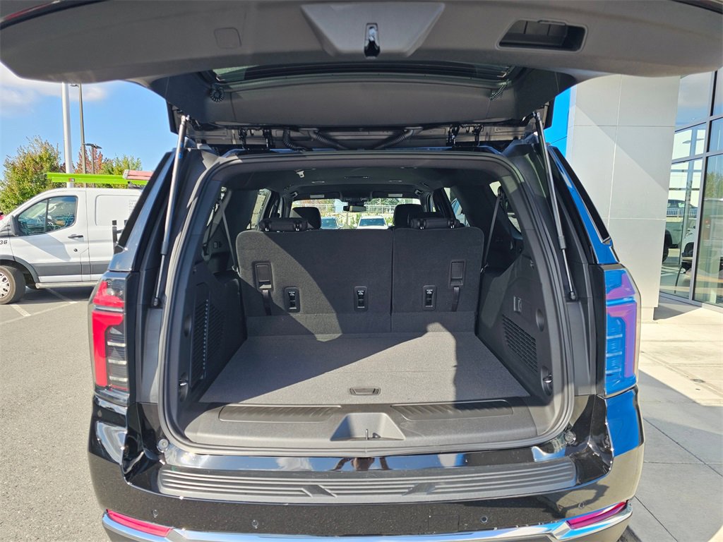 New 2025 Chevrolet Suburban LS w/ Max Trailering Package image 16