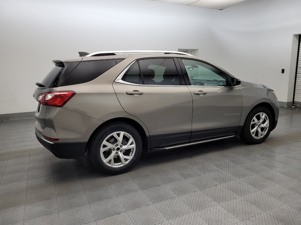 Used 2018 Chevrolet Equinox LT FWD image 10