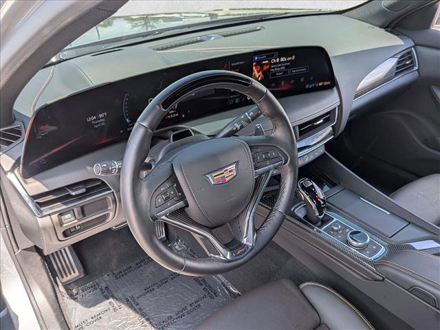 Used 2025 Cadillac CT5 V RWD image 10