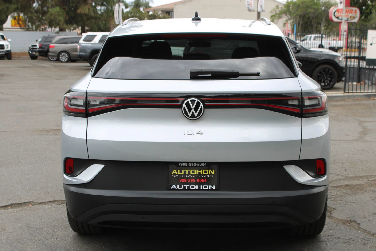 Used 2021 Volkswagen ID.4 Pro RWD image 34