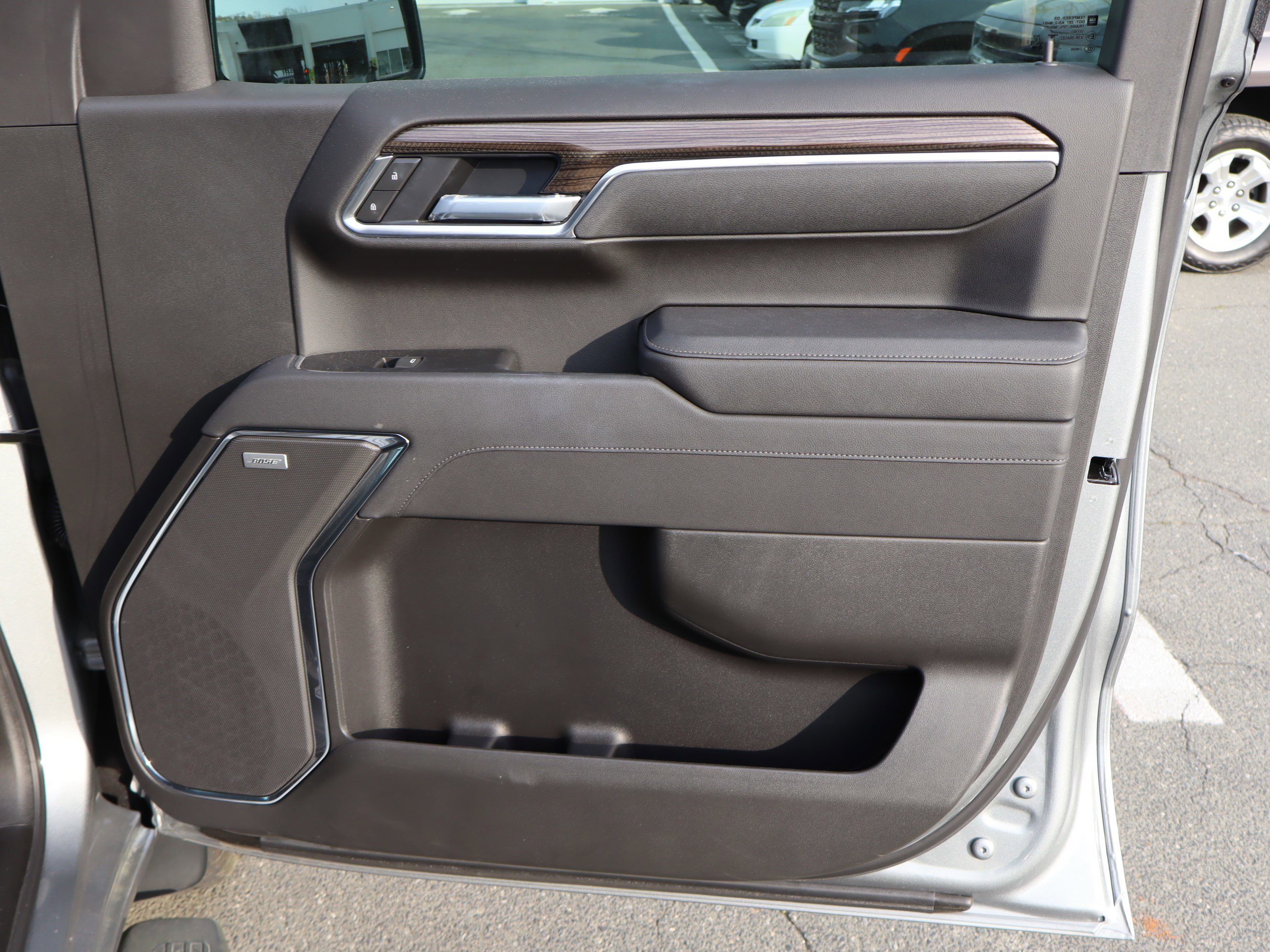 Used 2025 Chevrolet Silverado 1500 LT Trail Boss w/ Convenience Package II image 36