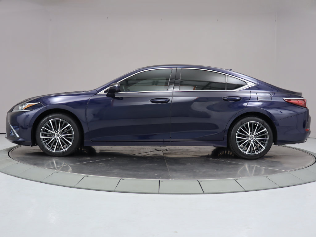 Used 2022 Lexus ES 350 w/ Premium Package FWD image 2