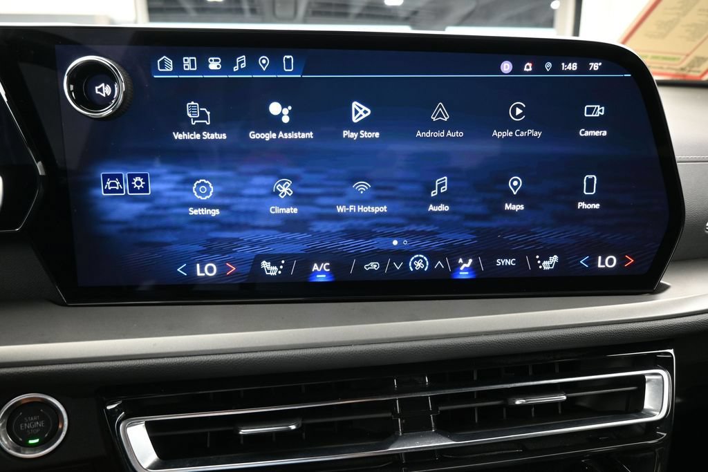 Used 2024 Chevrolet Traverse LS FWD image 28