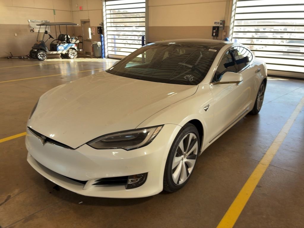 Used 2021 Tesla Model S Long Range Plus image 1
