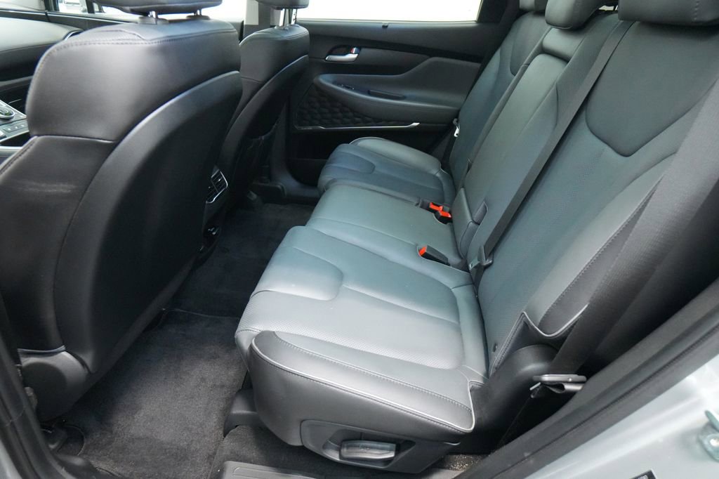 Used 2023 Hyundai Santa Fe Limited w/ Cargo Package image 23
