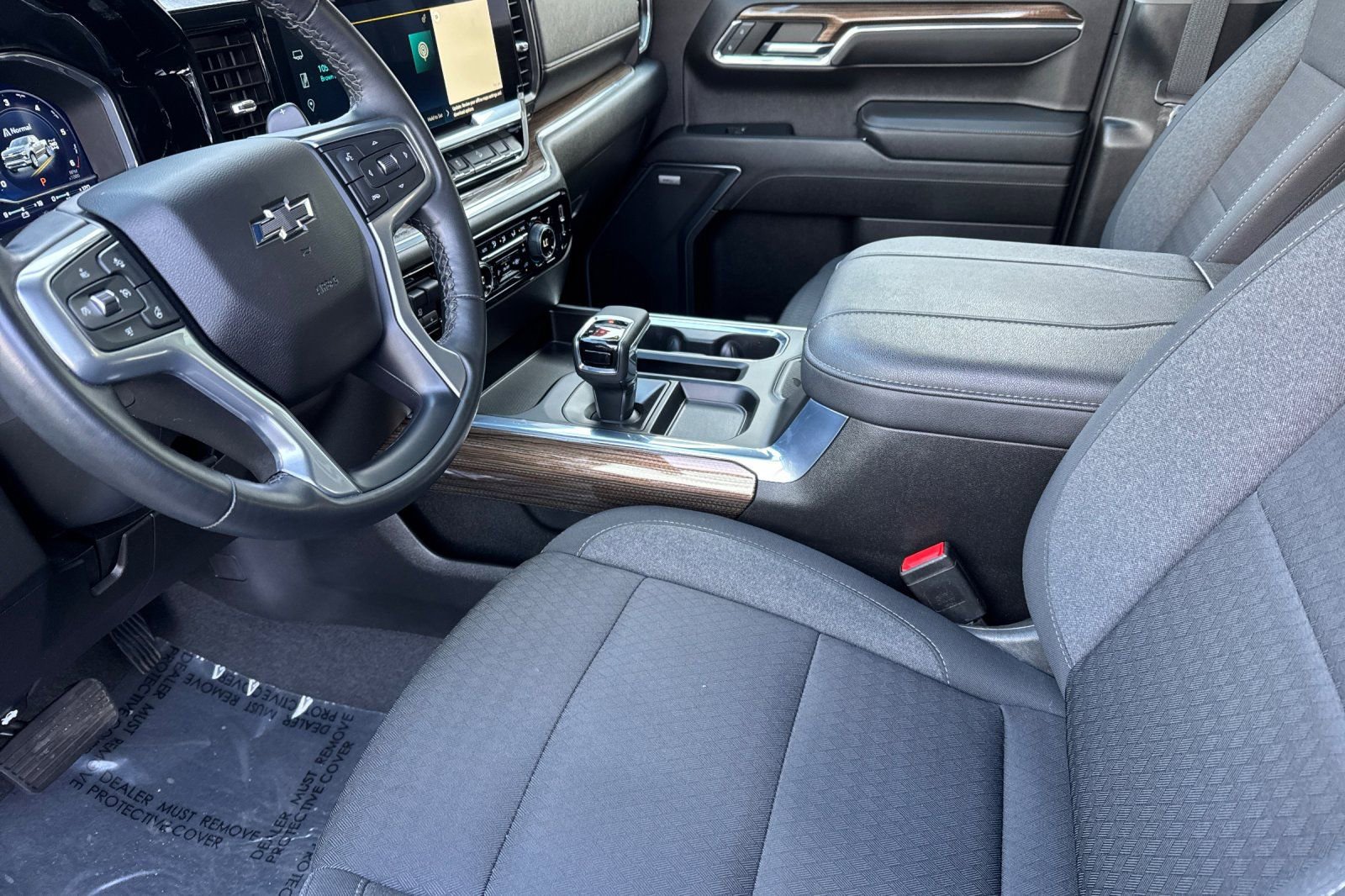 Used 2024 Chevrolet Silverado 1500 RST w/ Convenience Package II image 9