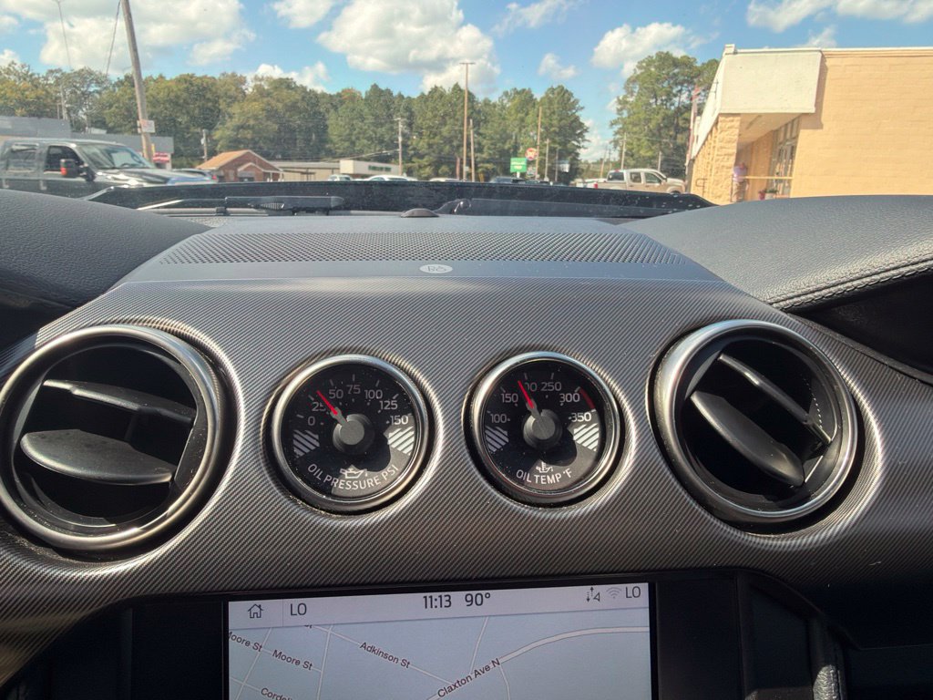 Used 2021 Ford Mustang Shelby GT500 w/ Technology Package RWD image 25