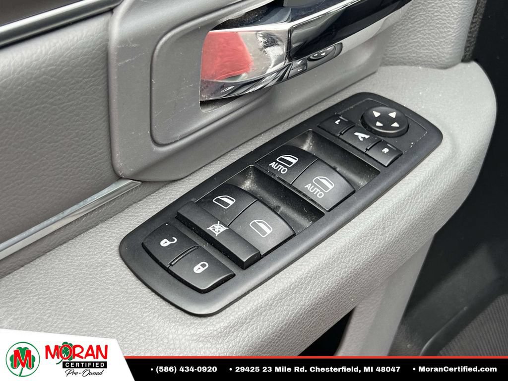 Used 2018 RAM 1500 Big Horn AWD/4WD image 16