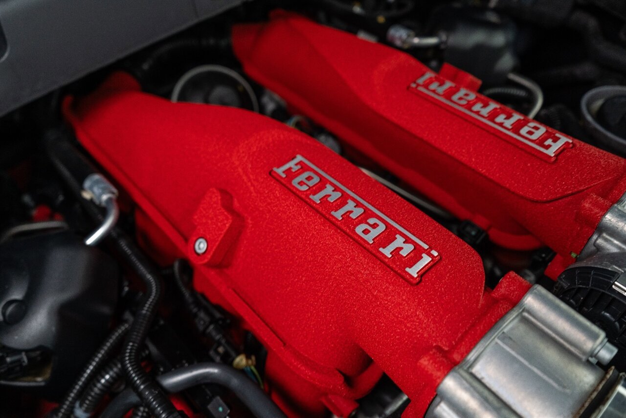 Used 2017 Ferrari California T RWD image 81