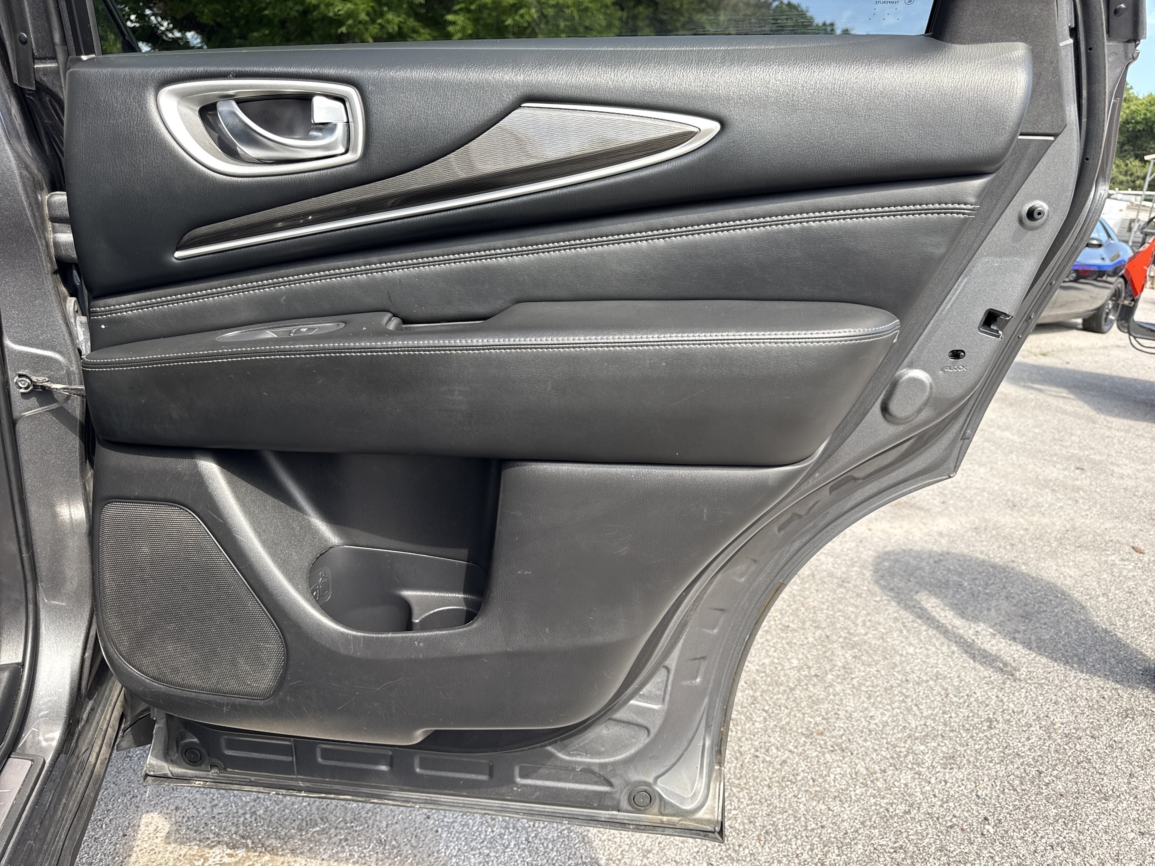 Used 2020 INFINITI QX60 Pure FWD image 31