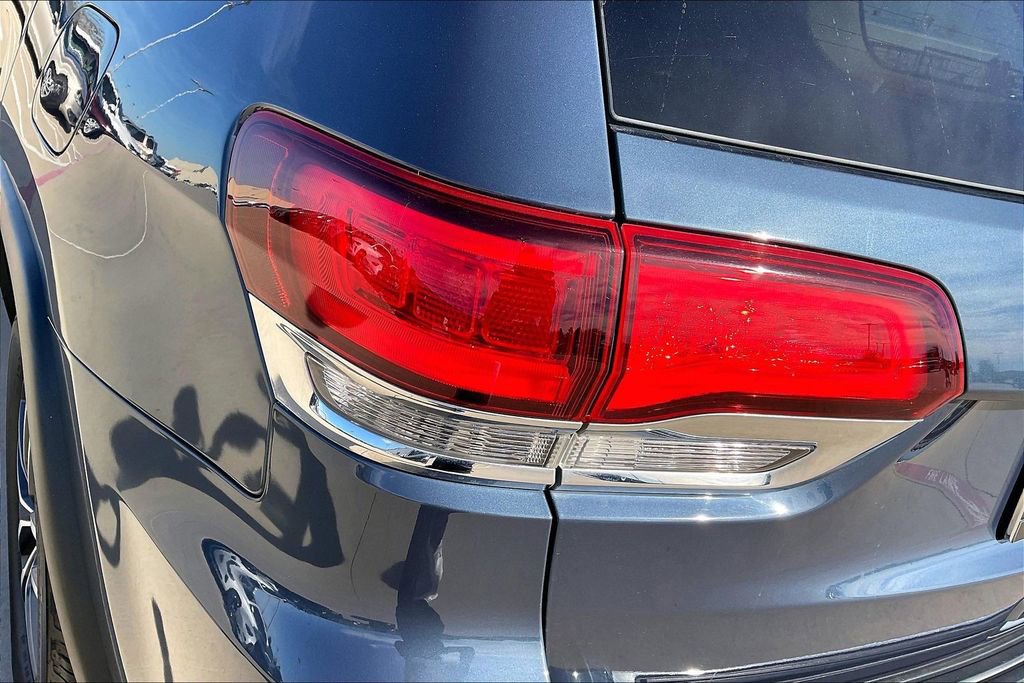 Used 2020 Jeep Grand Cherokee Limited image 39