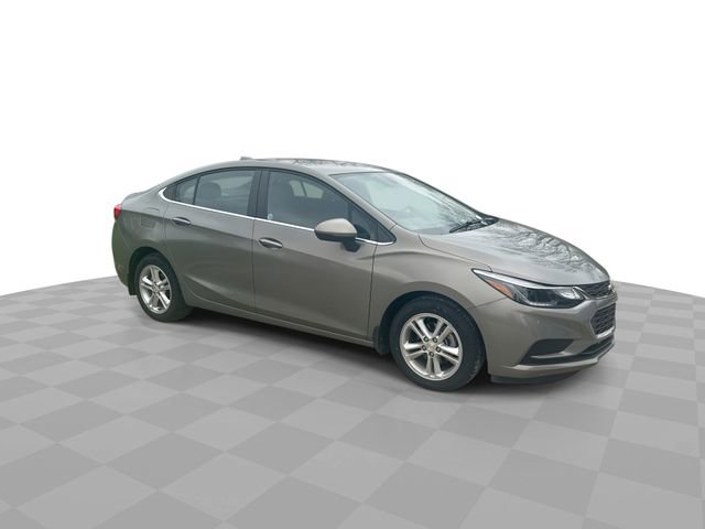 Certified 2018 Chevrolet Cruze LT w/ Convenience Package image 3