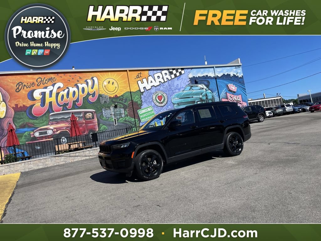 Used 2023 Jeep Grand Cherokee L Laredo AWD/4WD image 1