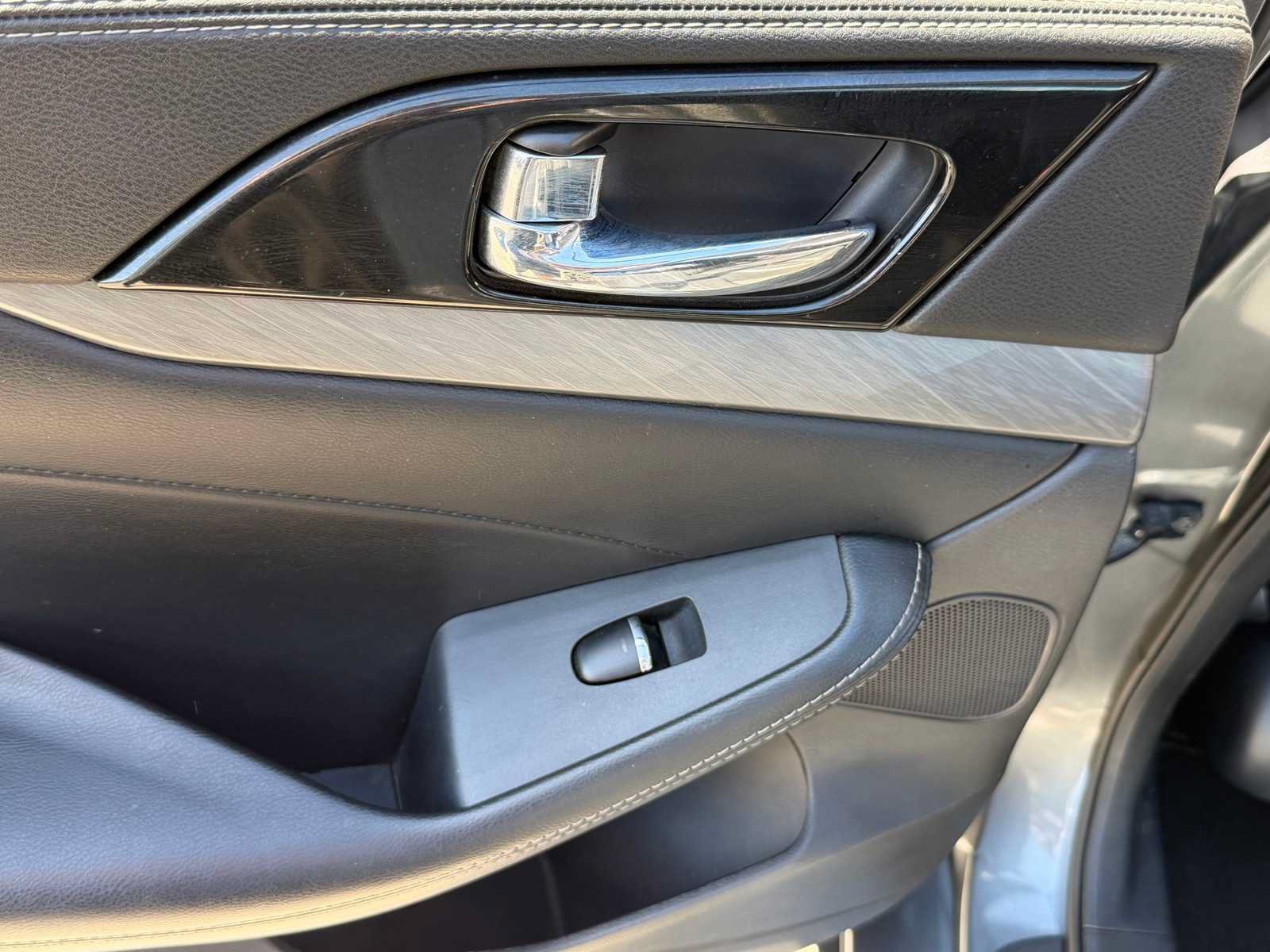 Used 2017 Nissan Maxima 3.5 SV FWD image 25