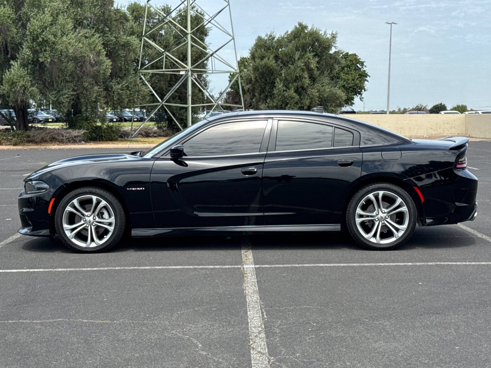 Used 2022 Dodge Charger R/T RWD image 7