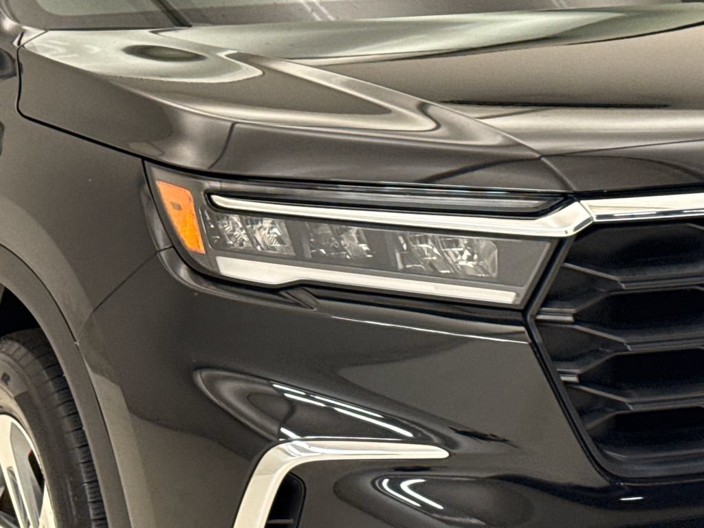 Certified 2025 Honda Pilot EX-L image 5