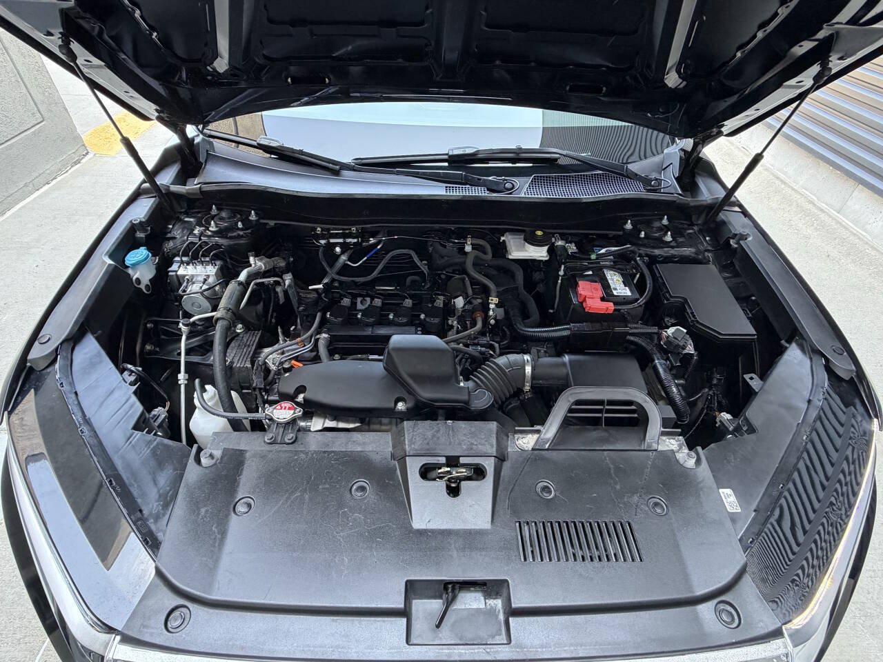 Used 2025 Honda CR-V EX-L image 33