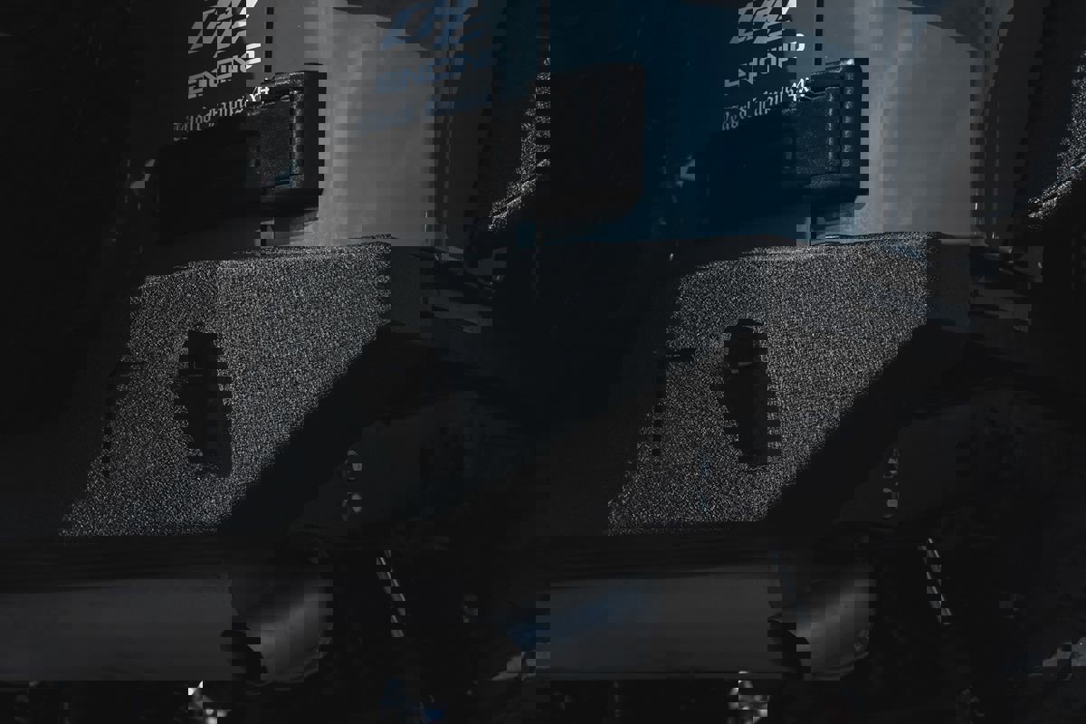 Used 2015 Jeep Wrangler Unlimited Rubicon w/ Connectivity Group image 17