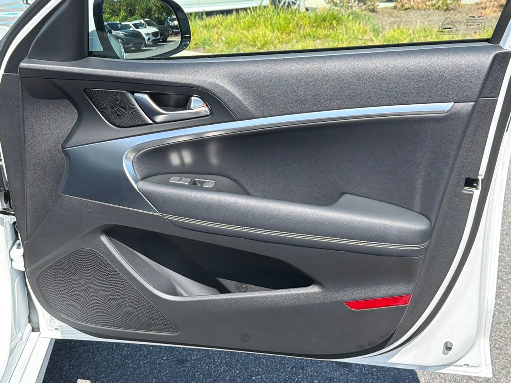 New 2026 Genesis G70 2.5T RWD image 16