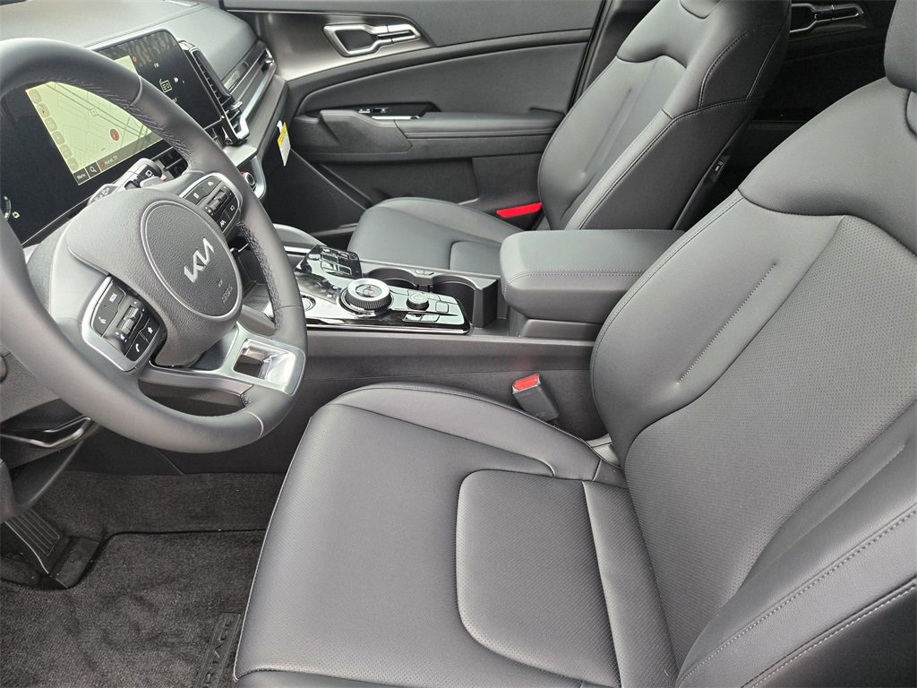 New 2025 Kia Sportage EX image 9