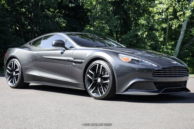 Used 2015 Aston Martin Vanquish Coupe RWD image 10