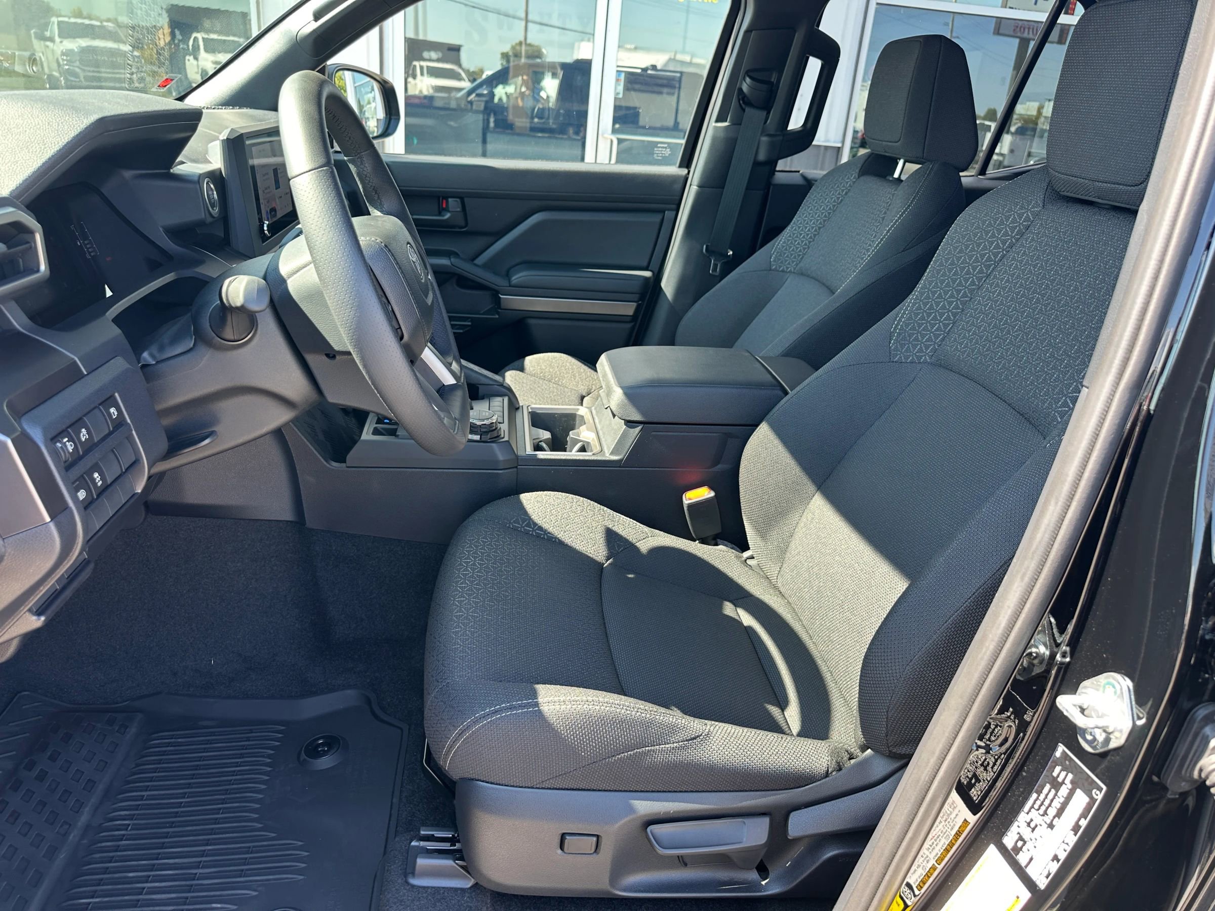 Used 2025 Toyota 4Runner SR5 image 13