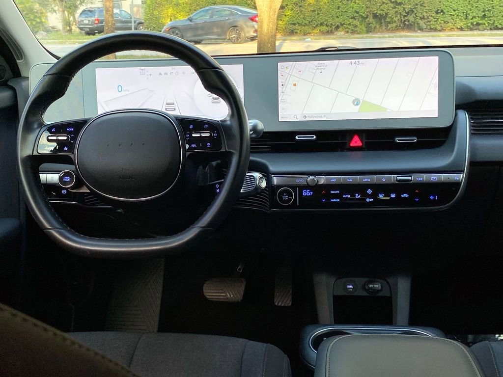 Used 2022 Hyundai Ioniq 5 SE w/ Cargo Package image 22