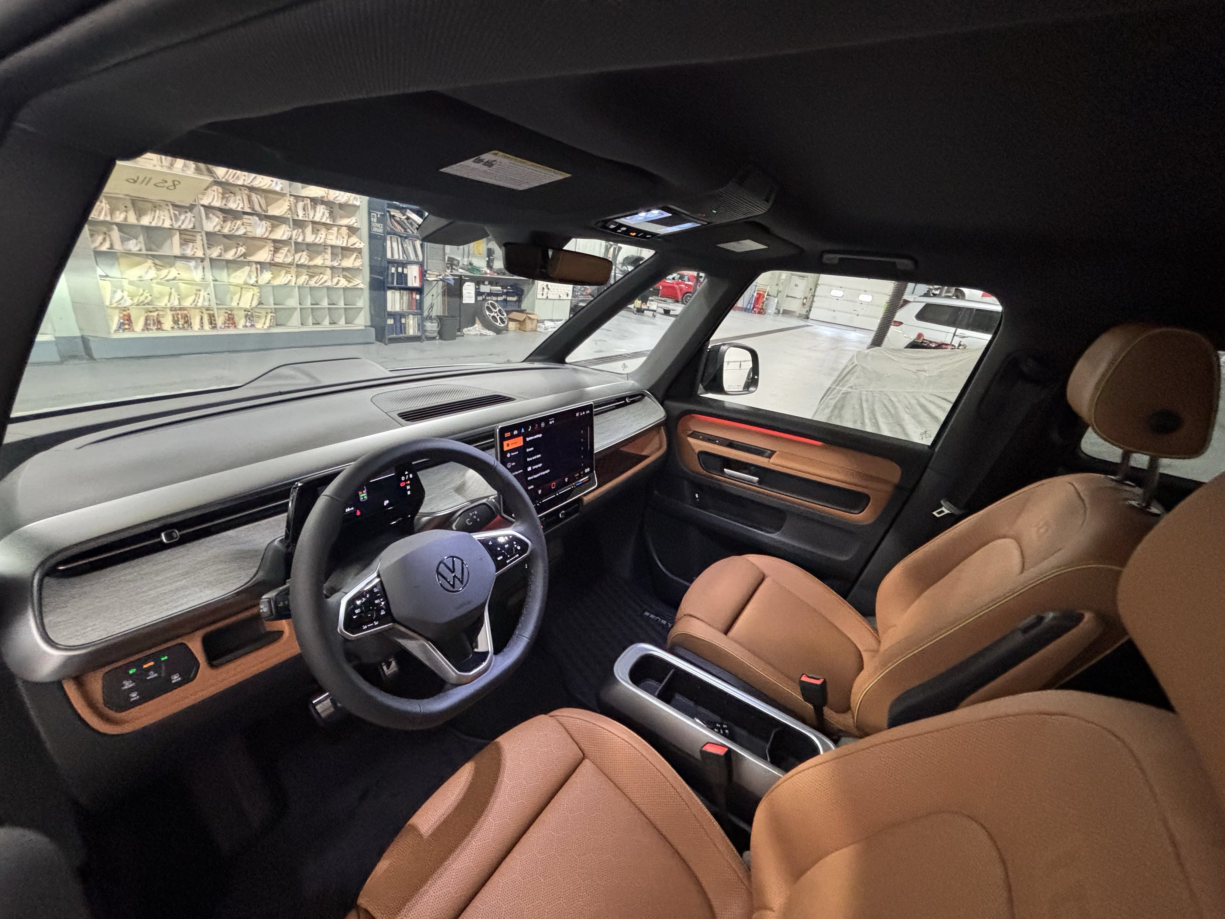New 2025 Volkswagen ID. Buzz Pro S RWD image 5