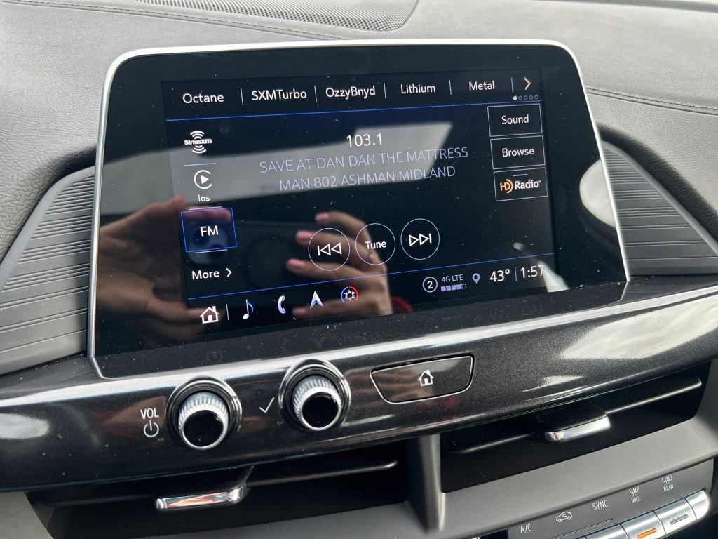 Used 2023 Cadillac CT4 Luxury w/ Sun And Sound Package image 28