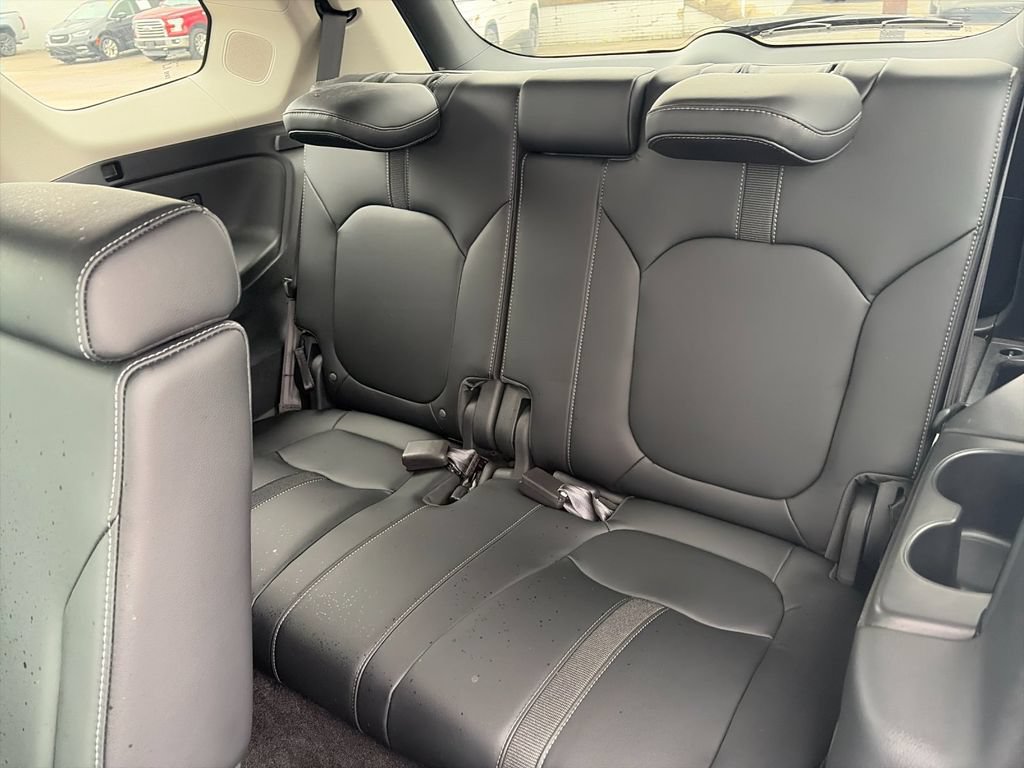 Used 2023 Honda Pilot Touring image 18