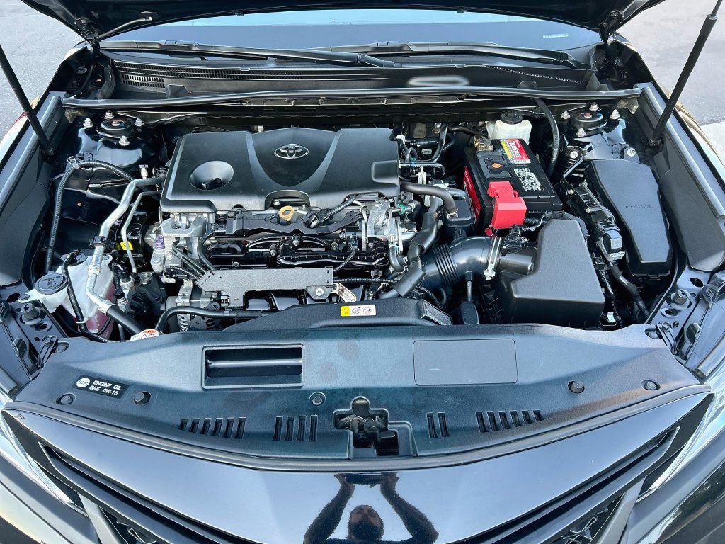Used 2018 Toyota Camry SE FWD image 27