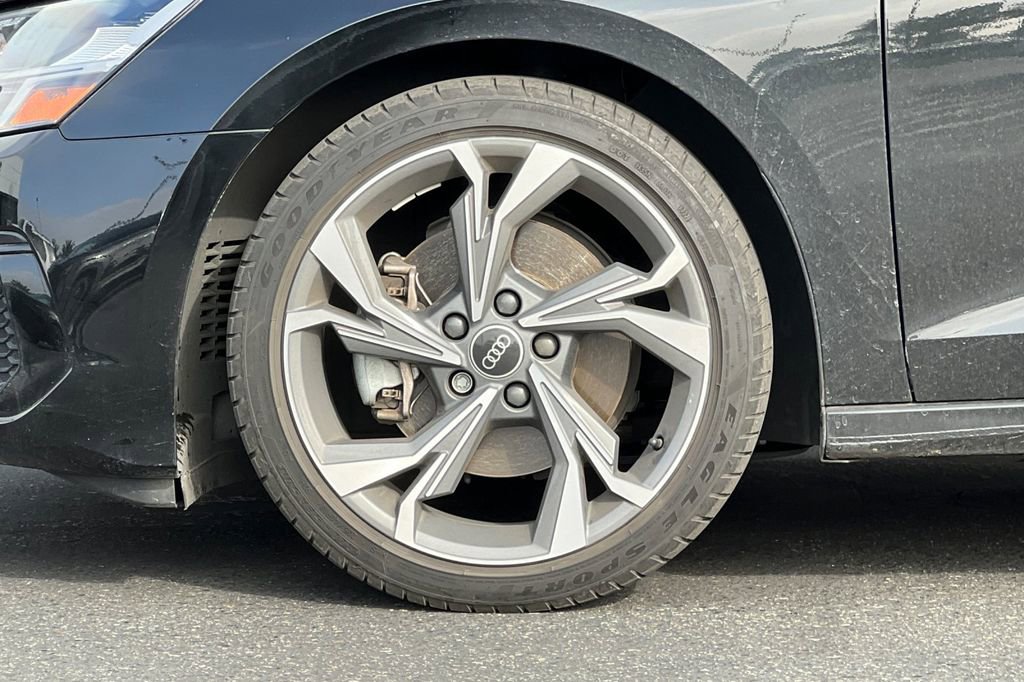 Used 2022 Audi A3 2.0T Premium image 31